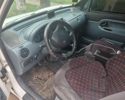 Белый Рено Кенгу, объемом двигателя 0 л и пробегом 340 тыс. км за 1400 $, фото 2 на Automoto.ua