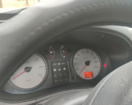 Білий Рено Кєнгу, об'ємом двигуна 1.6 л та пробігом 250 тис. км за 5299 $, фото 8 на Automoto.ua