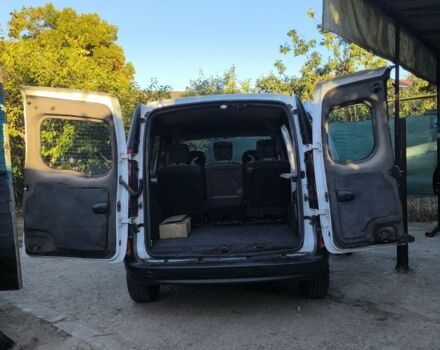 Белый Рено Кенгу, объемом двигателя 0 л и пробегом 273 тыс. км за 5000 $, фото 7 на Automoto.ua