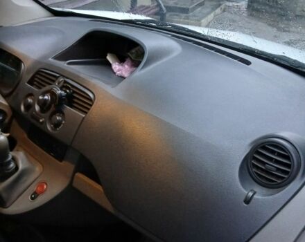 Белый Рено Кенгу, объемом двигателя 1.5 л и пробегом 212 тыс. км за 6000 $, фото 5 на Automoto.ua