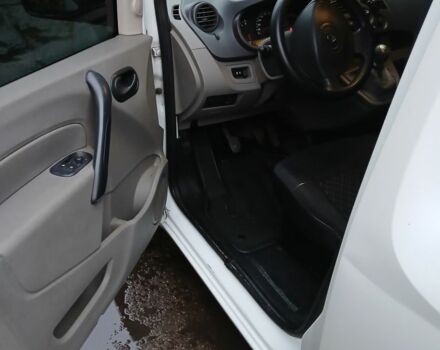 Белый Рено Кенгу, объемом двигателя 1.5 л и пробегом 212 тыс. км за 6000 $, фото 6 на Automoto.ua