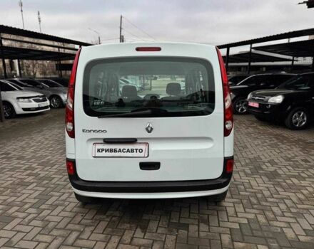 Белый Рено Кенгу, объемом двигателя 1.5 л и пробегом 239 тыс. км за 8500 $, фото 6 на Automoto.ua