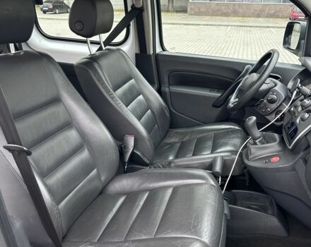 Белый Рено Кенгу, объемом двигателя 1.5 л и пробегом 312 тыс. км за 8600 $, фото 11 на Automoto.ua