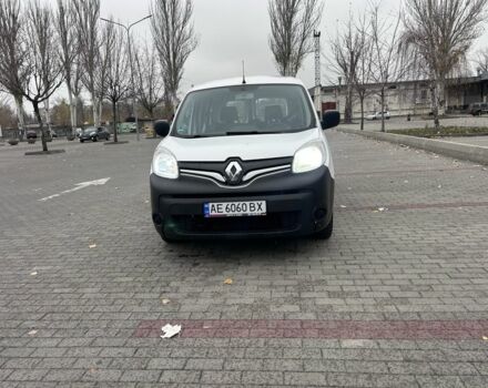 Белый Рено Кенгу, объемом двигателя 1.5 л и пробегом 312 тыс. км за 8600 $, фото 20 на Automoto.ua