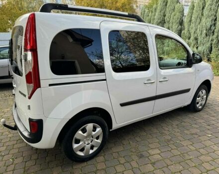 Белый Рено Кенгу, объемом двигателя 0 л и пробегом 220 тыс. км за 10800 $, фото 3 на Automoto.ua