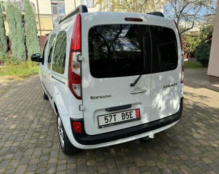 Белый Рено Кенгу, объемом двигателя 0 л и пробегом 220 тыс. км за 10800 $, фото 8 на Automoto.ua