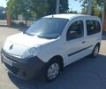 Белый Рено Кенгу, объемом двигателя 1.5 л и пробегом 300 тыс. км за 5850 $, фото 1 на Automoto.ua