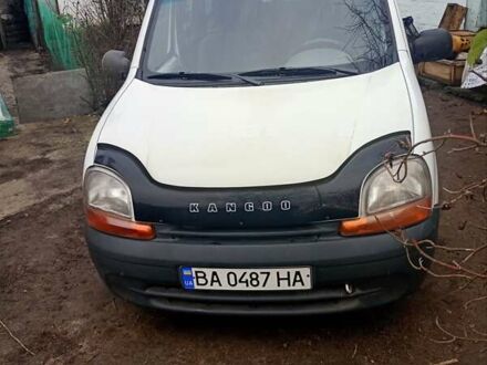 Белый Рено Кенгу, объемом двигателя 1.9 л и пробегом 470 тыс. км за 3200 $, фото 1 на Automoto.ua