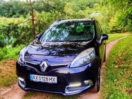 Белый Рено Кенгу, объемом двигателя 1 л и пробегом 100 тыс. км за 2359 $, фото 1 на Automoto.ua