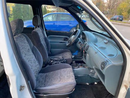 Рено Кєнгу 2000 у Коломые на Automoto.ua Білий Рено Кєнгу, об'ємом двигуна 1.9 л та пробігом 250 тис. км за 3000 $, фото 1 на Automoto.ua