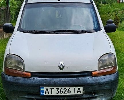Белый Рено Кенгу, объемом двигателя 1.9 л и пробегом 315 тыс. км за 1100 $, фото 1 на Automoto.ua