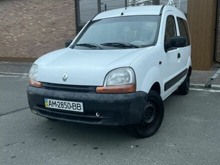 Белый Рено Кенгу, объемом двигателя 1.1 л и пробегом 170 тыс. км за 3300 $, фото 1 на Automoto.ua