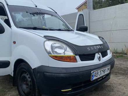 Белый Рено Кенгу, объемом двигателя 1.5 л и пробегом 329 тыс. км за 3700 $, фото 1 на Automoto.ua