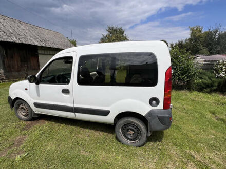 Белый Рено Кенгу, объемом двигателя 1.46 л и пробегом 395 тыс. км за 2500 $, фото 1 на Automoto.ua