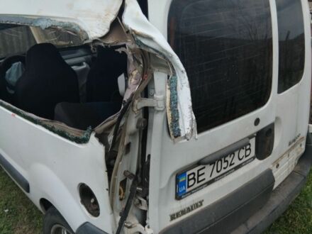 Рено Кенгу 2004 в Баштанке на Automoto.ua Белый Рено Кенгу, объемом двигателя 1.5 л и пробегом 250 тыс. км за 900 $, фото 1 на Automoto.ua