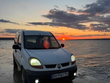 Рено Кенгу 2004 в Одессе на Automoto.ua Белый Рено Кенгу, объемом двигателя 1.5 л и пробегом 300 тыс. км за 3000 $, фото 1 на Automoto.ua