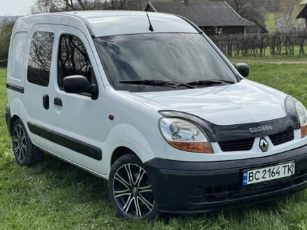 Белый Рено Кенгу, объемом двигателя 1.6 л и пробегом 231 тыс. км за 4300 $, фото 1 на Automoto.ua