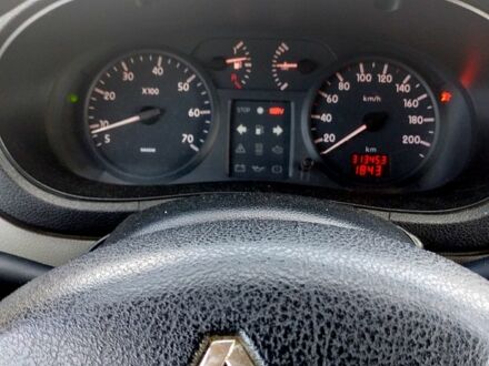 Рено Кєнгу 2004 у Львові на Automoto.ua Білий Рено Кєнгу, об'ємом двигуна 1.5 л та пробігом 314 тис. км за 3300 $, фото 1 на Automoto.ua