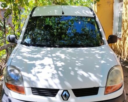 Білий Рено Кєнгу, об'ємом двигуна 1.5 л та пробігом 393 тис. км за 3300 $, фото 1 на Automoto.ua