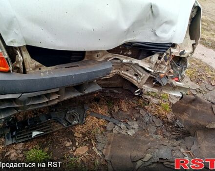 Белый Рено Кенгу, объемом двигателя 1.4 л и пробегом 400 тыс. км за 1100 $, фото 1 на Automoto.ua