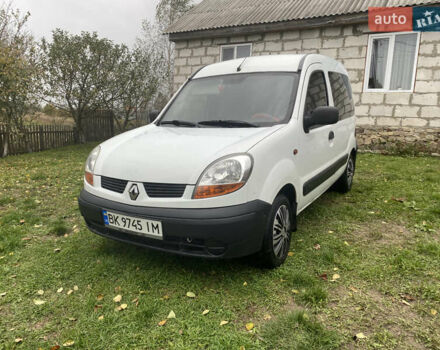 Рено Кєнгу 2005 у Олевске на Automoto.ua Білий Рено Кєнгу, об'ємом двигуна 1.5 л та пробігом 304 тис. км за 3300 $, фото 1 на Automoto.ua