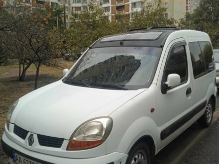 Рено Кенгу 2005 в Киеве на Automoto.ua Белый Рено Кенгу, объемом двигателя 1.9 л и пробегом 280 тыс. км за 4000 $, фото 1 на Automoto.ua