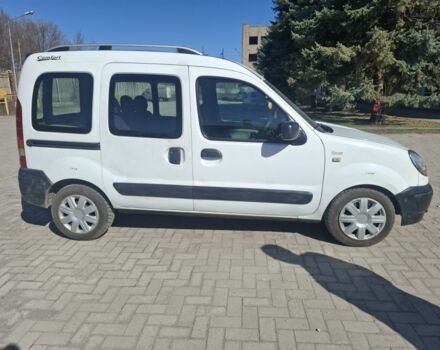 Белый Рено Кенгу, объемом двигателя 1.5 л и пробегом 370 тыс. км за 3100 $, фото 1 на Automoto.ua