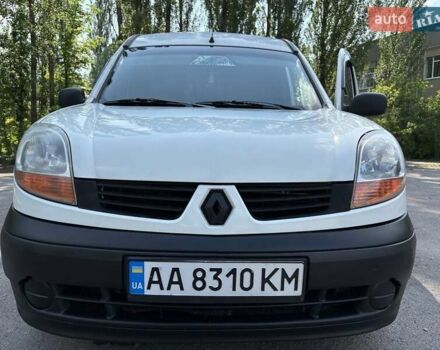 Белый Рено Кенгу, объемом двигателя 1.6 л и пробегом 370 тыс. км за 3800 $, фото 1 на Automoto.ua