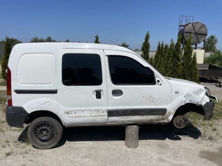 Рено Кенгу 2007 в Александрие на Automoto.ua Белый Рено Кенгу, объемом двигателя 1.5 л и пробегом 320 тыс. км за 1000 $, фото 1 на Automoto.ua
