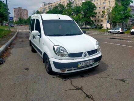 Рено Кенгу 2007 в Киеве на Automoto.ua Белый Рено Кенгу, объемом двигателя 1.4 л и пробегом 364 тыс. км за 3700 $, фото 1 на Automoto.ua