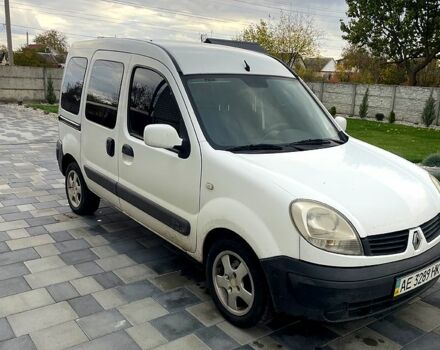 Білий Рено Кєнгу, об'ємом двигуна 1.5 л та пробігом 418 тис. км за 3500 $, фото 1 на Automoto.ua