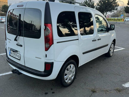 Белый Рено Кенгу, объемом двигателя 1.46 л и пробегом 265 тыс. км за 5800 $, фото 1 на Automoto.ua