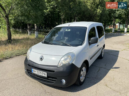 Рено Кенгу 2008 в Одессе на Automoto.ua Белый Рено Кенгу, объемом двигателя 1.46 л и пробегом 320 тыс. км за 6600 $, фото 1 на Automoto.ua