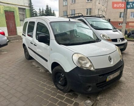 Белый Рено Кенгу, объемом двигателя 1.46 л и пробегом 438 тыс. км за 4200 $, фото 1 на Automoto.ua