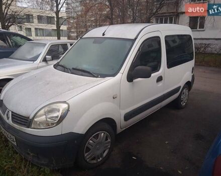 Білий Рено Кєнгу, об'ємом двигуна 1.4 л та пробігом 200 тис. км за 4100 $, фото 1 на Automoto.ua