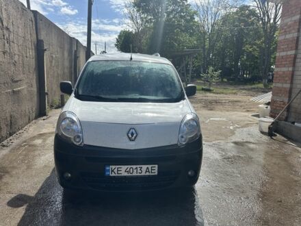 Рено Кенгу 2008 в Кривом Роге на Automoto.ua Белый Рено Кенгу, объемом двигателя 1.5 л и пробегом 175 тыс. км за 5900 $, фото 1 на Automoto.ua