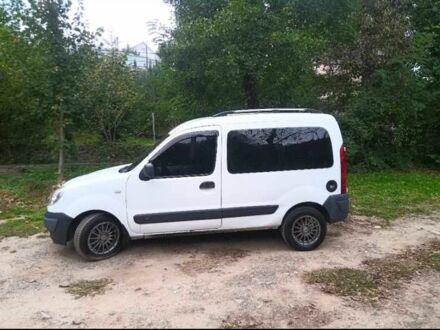 Белый Рено Кенгу, объемом двигателя 1.5 л и пробегом 300 тыс. км за 4500 $, фото 1 на Automoto.ua