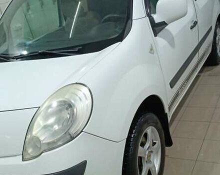 Белый Рено Кенгу, объемом двигателя 1.46 л и пробегом 320 тыс. км за 6200 $, фото 1 на Automoto.ua