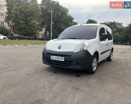 Білий Рено Кєнгу, об'ємом двигуна 1.46 л та пробігом 249 тис. км за 5850 $, фото 1 на Automoto.ua
