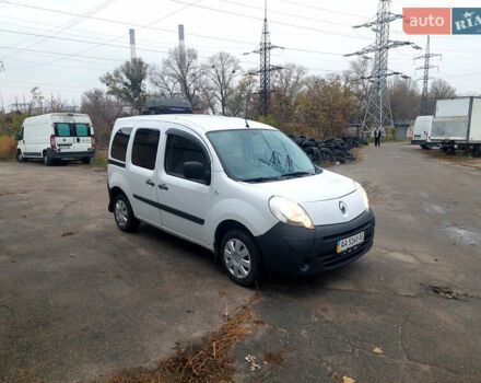 Белый Рено Кенгу, объемом двигателя 1.46 л и пробегом 300 тыс. км за 4750 $, фото 1 на Automoto.ua