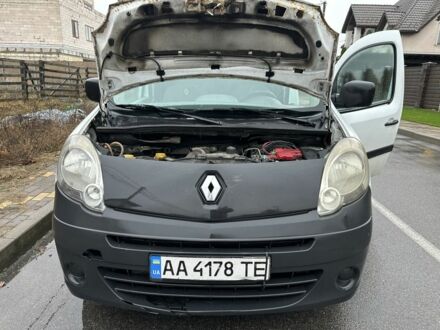 Белый Рено Кенгу, объемом двигателя 1.5 л и пробегом 328 тыс. км за 5000 $, фото 1 на Automoto.ua