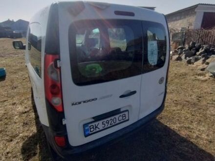 Белый Рено Кенгу, объемом двигателя 1.46 л и пробегом 267 тыс. км за 6200 $, фото 1 на Automoto.ua