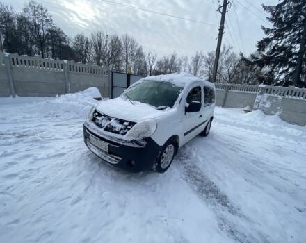 Белый Рено Кенгу, объемом двигателя 1.5 л и пробегом 220 тыс. км за 4600 $, фото 1 на Automoto.ua