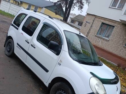 Білий Рено Кєнгу, об'ємом двигуна 1.5 л та пробігом 183 тис. км за 4800 $, фото 1 на Automoto.ua