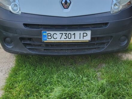 Рено Кенгу 2009 в Яворове на Automoto.ua Белый Рено Кенгу, объемом двигателя 1.5 л и пробегом 284 тыс. км за 4900 $, фото 1 на Automoto.ua
