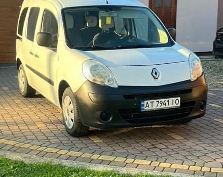Білий Рено Кєнгу, об'ємом двигуна 1.5 л та пробігом 296 тис. км за 5600 $, фото 1 на Automoto.ua