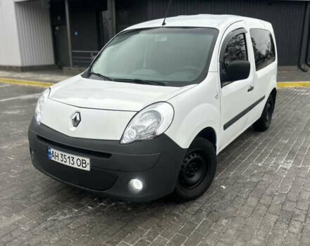 Белый Рено Кенгу, объемом двигателя 1.5 л и пробегом 290 тыс. км за 5500 $, фото 1 на Automoto.ua