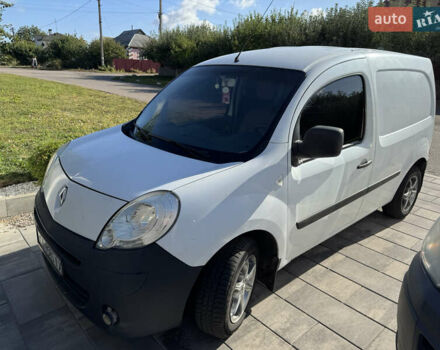 Белый Рено Кенгу, объемом двигателя 1.5 л и пробегом 330 тыс. км за 4900 $, фото 1 на Automoto.ua