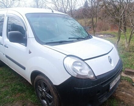 Білий Рено Кєнгу, об'ємом двигуна 1.5 л та пробігом 235 тис. км за 3850 $, фото 1 на Automoto.ua