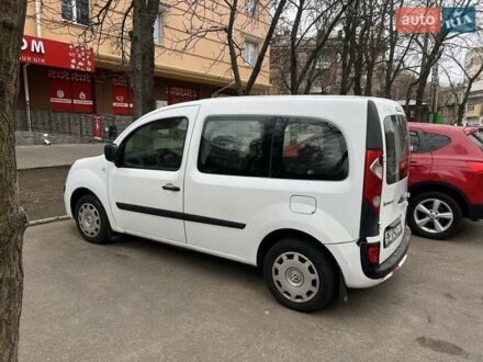 Рено Кенгу 2009 в Одессе на Automoto.ua Белый Рено Кенгу, объемом двигателя 1.5 л и пробегом 203 тыс. км за 4700 $, фото 1 на Automoto.ua